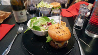 Hamburger du Bistrot D4 Saisons | Restaurant Bistronomique de Viandes d'exception | Toulon (Var) à Solliès-Toucas - n°1