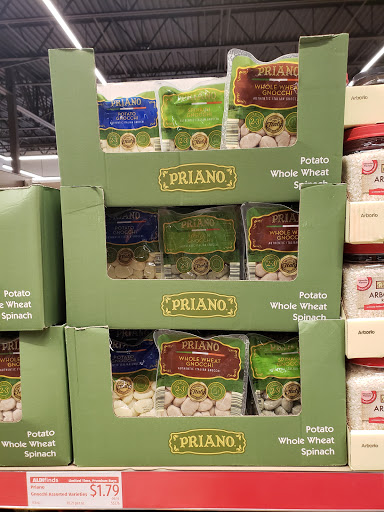 Supermarket «ALDI», reviews and photos, 3123 W South Airport Rd, Traverse City, MI 49684, USA