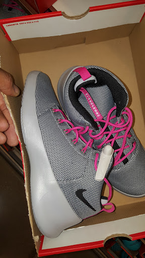 Sporting Goods Store «Nike Factory Store», reviews and photos, 4600 Shelbyville Rd #615, Louisville, KY 40207, USA