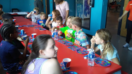 Amusement Center «Sky Zone Trampoline Park», reviews and photos, 11745 Commons Dr, Springdale, OH 45246, USA