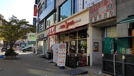 맘스터치 안산초지점 대한민국 경기도 안산시 단원구 초지동 732번지 맘스터치 안산초지점
