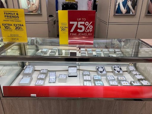 Department Store «Sears», reviews and photos, 15600 Whittwood Ln, Whittier, CA 90603, USA