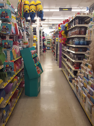 Discount Store «Dollar General», reviews and photos, 110 W South Boundary St, Perrysburg, OH 43551, USA