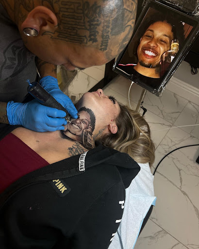 Book Store «Trents Bookshelf», reviews and photos, 8139 Elk Grove Blvd, Elk Grove, CA 95758, USA