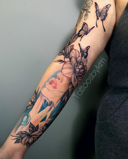 Explore seinfeld tattoo ideas, creative tattoo ideas in Apple Valley, available at Klassic tattoo