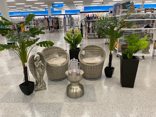 Clothing Store «Ross Dress for Less», reviews and photos, 17171 Bothell Way NE, Lake Forest Park, WA 98155, USA