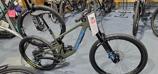 Bicycle Store «Bicycles Etc.», reviews and photos, 8036 Philips Hwy #8, Jacksonville, FL 32256, USA