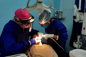 Dr Chakraborty's Dental Clinic image