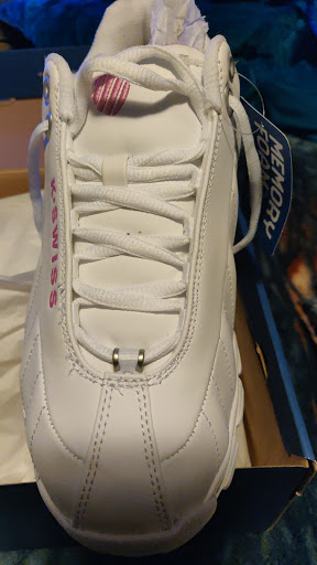 Shoe Store «Shoe Carnival», reviews and photos, 360 John R Rd, Troy, MI 48083, USA