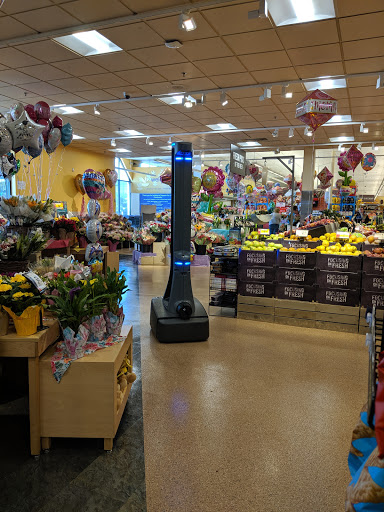 Grocery Store «Super Stop & Shop», reviews and photos, 1391 Main St, Willimantic, CT 06226, USA