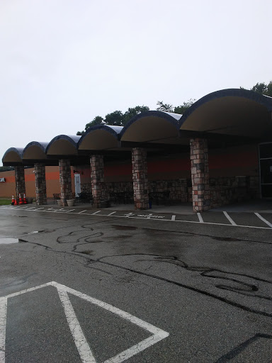 Bar «The Crafthouse Stage & Grill», reviews and photos, 5024 Curry Rd, Pittsburgh, PA 15236, USA