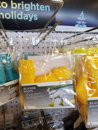 Pet Supply Store «Petco Animal Supplies», reviews and photos, 8164 Mall Pkwy, Lithonia, GA 30038, USA