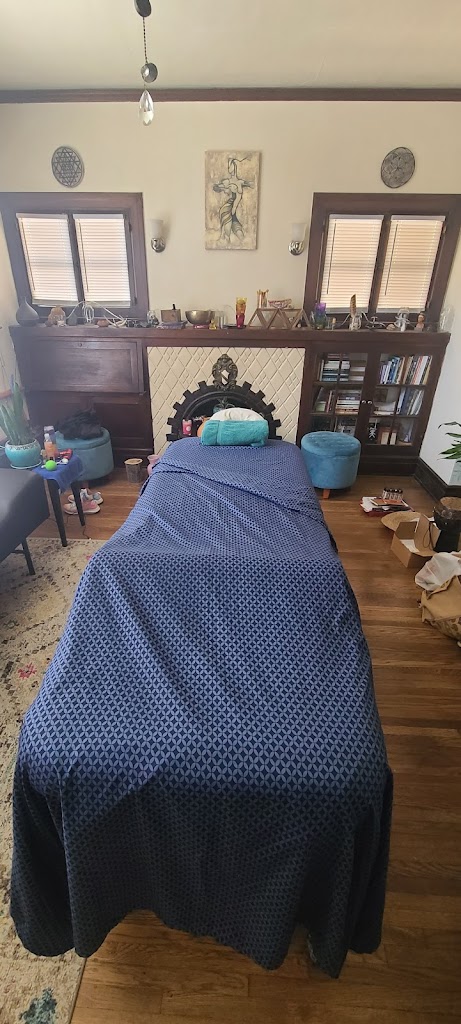 Senior Citizens Mobile Massage 92831