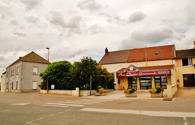 Mairie à Saint-Laurent-d'Andenay