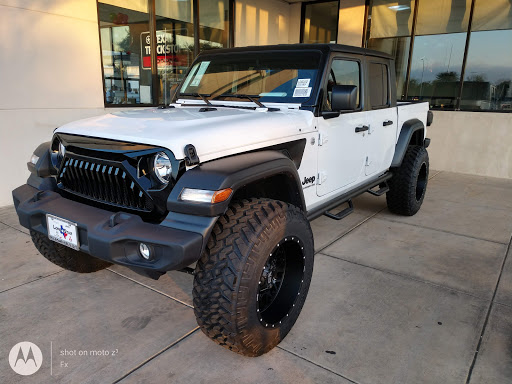 Car Dealer «Lone Star Chrysler Dodge Jeep Ram», reviews and photos, 8811 I-35, San Antonio, TX 78211, USA