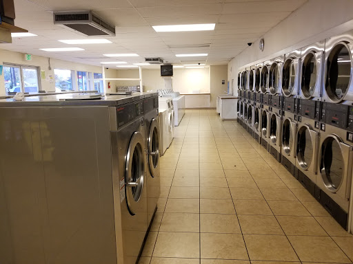 Laundromat «College Mart Laundromat», reviews and photos, 1106 W Nob Hill Blvd, Yakima, WA 98902, USA