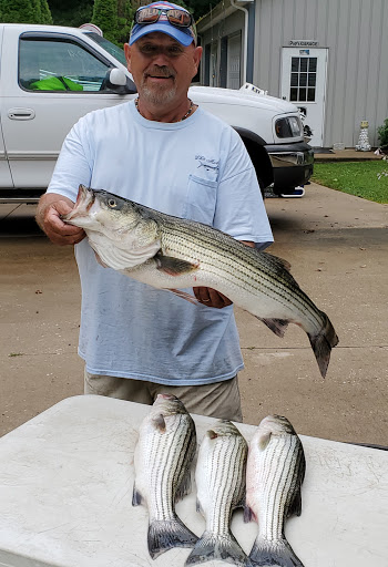 Sporting Goods Store «Chesapeake Outdoors», reviews and photos, 1707 Main St, Chester, MD 21619, USA