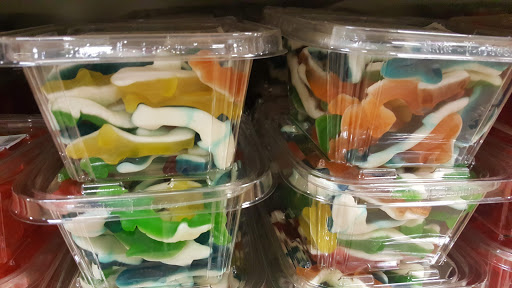 Discount Store «Glenwood Foods At Greencastle - Discount Groceries», reviews and photos, 11440 Grindstone Hill Rd, Greencastle, PA 17225, USA