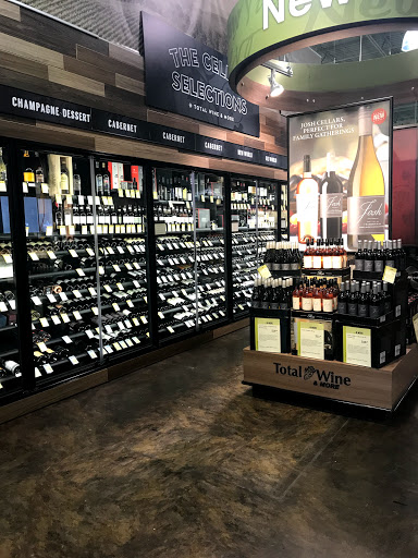 Wine Store «Total Wine & More», reviews and photos, 1125 Woodruff Rd #300, Greenville, SC 29607, USA