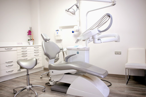 Clínica Dental Dra. Sandra Uhalde en Reus, Tarragona