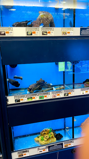 Pet Supply Store «Petco Animal Supplies», reviews and photos, 1333 Centennial Ave, Piscataway Township, NJ 08854, USA