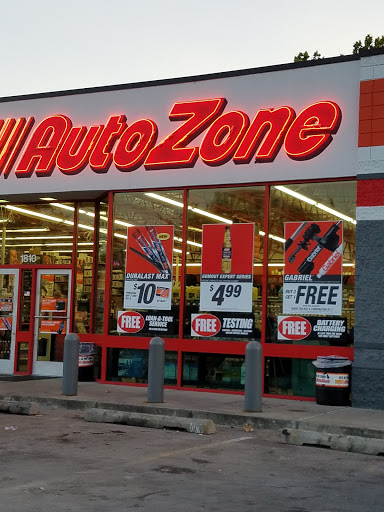 Auto Parts Store «AutoZone», reviews and photos, 1810 Lancaster Ave, Wilmington, DE 19805, USA