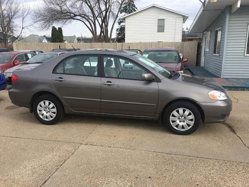 Superior Auto Sales, 835 Railroad Ave, West Des Moines, IA 50265, USA, 