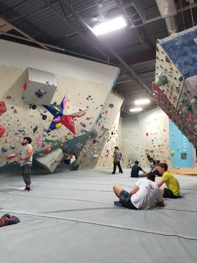 Rock Climbing «Summit Climbing, Yoga & Fitness – Carrollton», reviews and photos, 2389 Midway Rd, Carrollton, TX 75006, USA