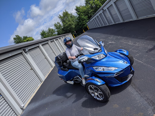 Self-Storage Facility «Greenwood Self Storage», reviews and photos, 197 N Emerson Ave, Greenwood, IN 46143, USA