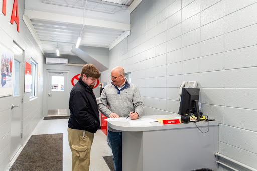 Auto Body Shop «Craig Toyota», reviews and photos, 258 Clifty Dr, Madison, IN 47250, USA