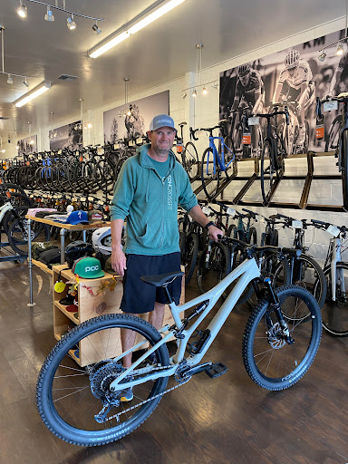 Bicycle Store «Roseville Cyclery», reviews and photos, 404 Vernon St, Roseville, CA 95678, USA