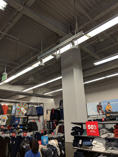 Clothing Store «Old Navy», reviews and photos, 3525 W Carson St #77, Torrance, CA 90503, USA