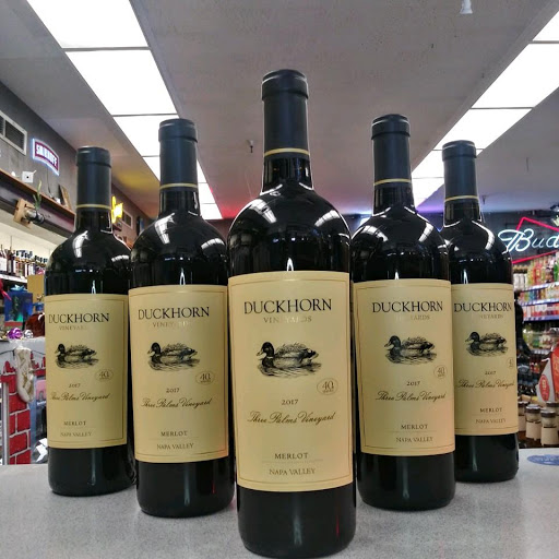 Liquor Store «Royal Liquors», reviews and photos, 3144 Williams Rd, San Jose, CA 95117, USA