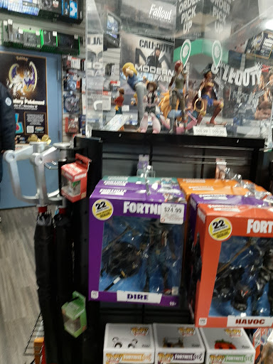 Video Game Store «GameStop», reviews and photos, 411 TN-46, Dickson, TN 37055, USA