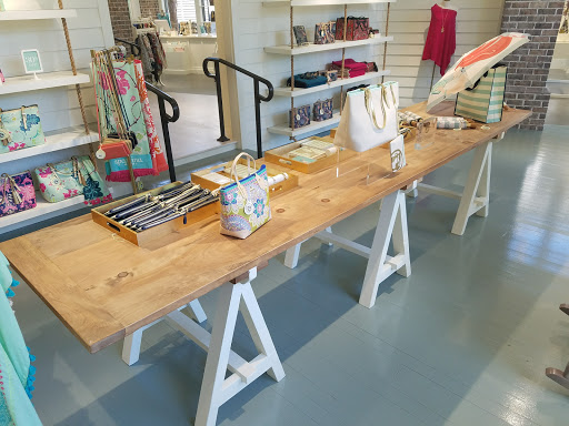 Shopping Mall «Shelter Cove Towne Centre», reviews and photos, 40 Shelter Cove Ln, Hilton Head Island, SC 29928, USA