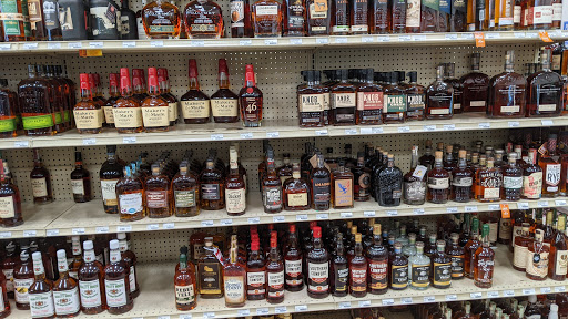 Wine Store «Arrow Wine & Spirits», reviews and photos, 615 Lyons Rd, Dayton, OH 45459, USA