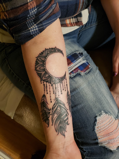 Tattoo Shop «Under the Needle», reviews and photos, 2118 2nd Ave, Seattle, WA 98121, USA