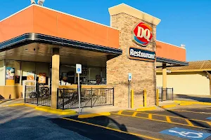 Dairy Queen image