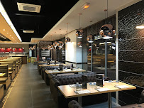 Atmosphère du Restaurant de sushis Sushi King à Saint-Jean-de-la-Ruelle - n°8