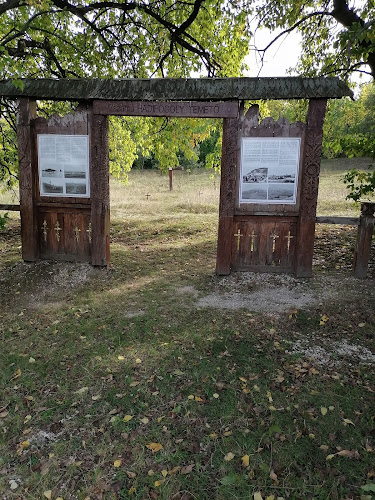 Értékelések erről a helyről: Kertvárosi temető, Esztergom - Temetkezési vállalkozás