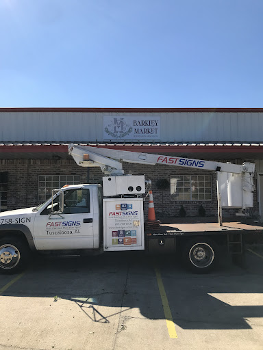 Sign Shop «FASTSIGNS», reviews and photos, 1766 Mcfarland Blvd N, Tuscaloosa, AL 35406, USA