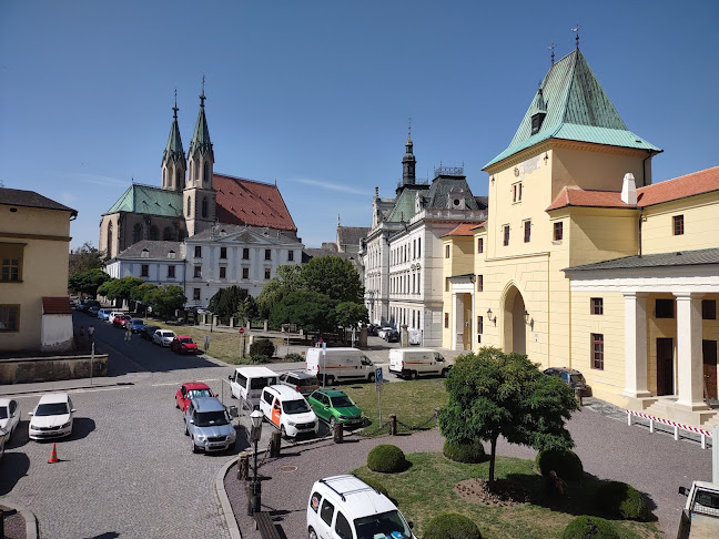 Recenze na Kostel sv. Mořice v Kroměříž - Kostel