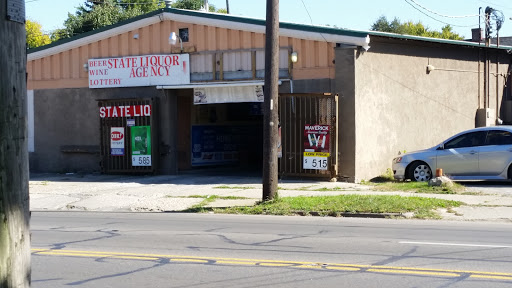 Honey-Bee Drive Thru & Liquor, 1600 S High St, Columbus, OH 43207, USA, 