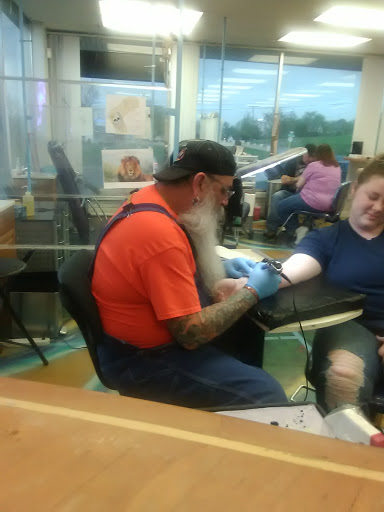 Tattoo Shop «Eyewitness Tattoo & Piercing», reviews and photos, 2142 S Memorial Dr A, Tulsa, OK 74129, USA