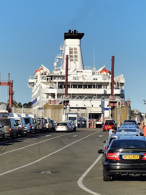 St. Malo - Naye Ferry Terminal à Saint-Malo