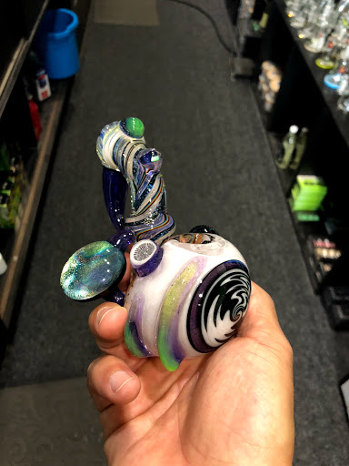 Tobacco Shop «BC Smoke Shop West», reviews and photos, 7909 Westheimer Rd, Houston, TX 77063, USA