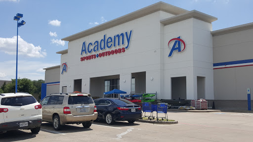 Sporting Goods Store «Academy Sports + Outdoors», reviews and photos, 1101 W Arbrook Blvd, Arlington, TX 76015, USA