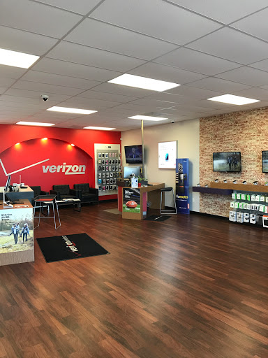 Cell Phone Store «TCC, Verizon Authorized Retailer», reviews and photos, 3860 Tampa Rd, Oldsmar, FL 34677, USA