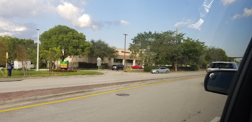 Drug Store «Walgreens», reviews and photos, 8801 W Commercial Blvd, Tamarac, FL 33351, USA