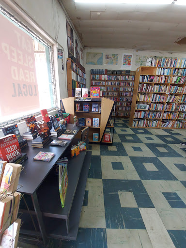 Used Book Store «Paperbacks Plus», reviews and photos, 108 E Davis St, Mesquite, TX 75149, USA